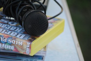 microphone-788561_960_720